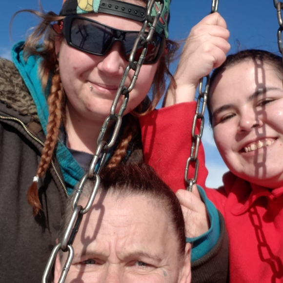 Meet your Posher, Cheryl - Picture 1 of 1